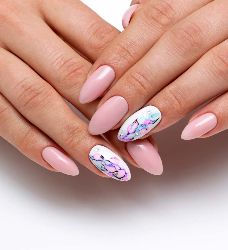 Manicura-800x600