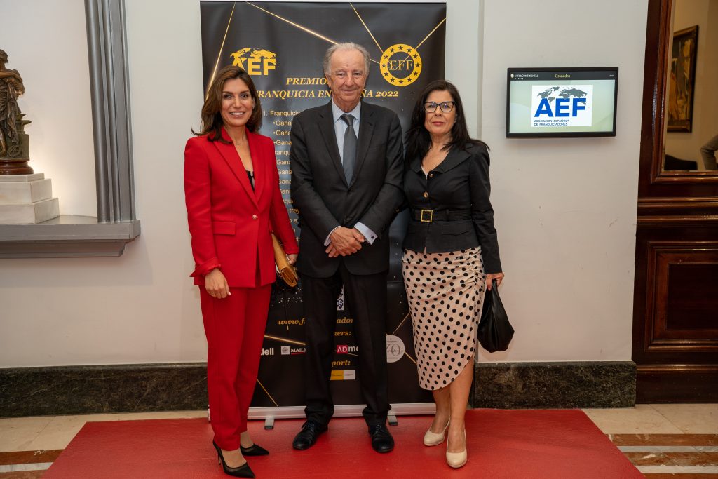 Sandra y Sonia con AEF premio expansión internacional